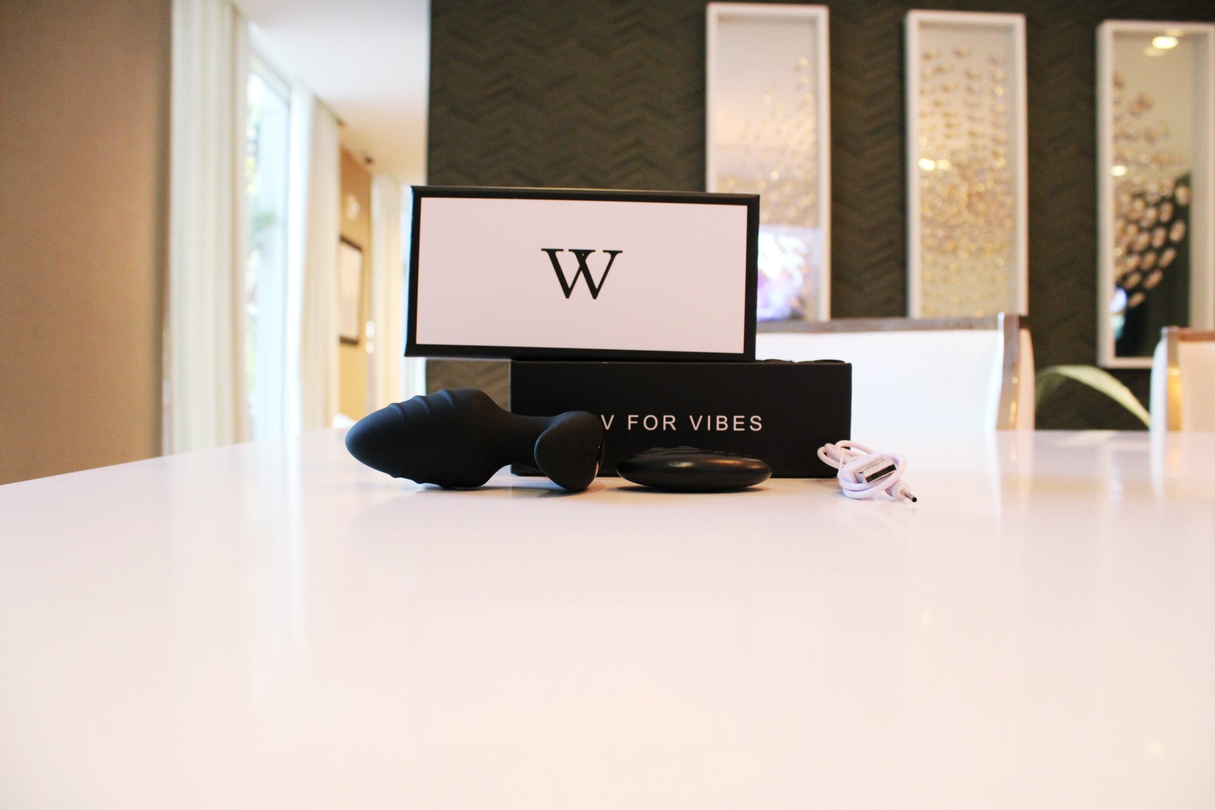 Thrusting Anal Plug - Rotating Anal Plug | V For Vibes